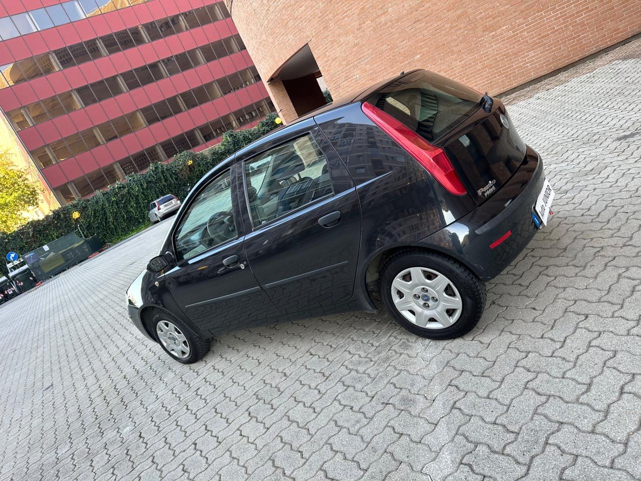 Fiat Punto 1.2i cat 5 porte ELX