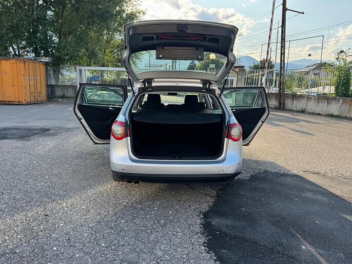Volkswagen Passat 2.0 TDI Trendline