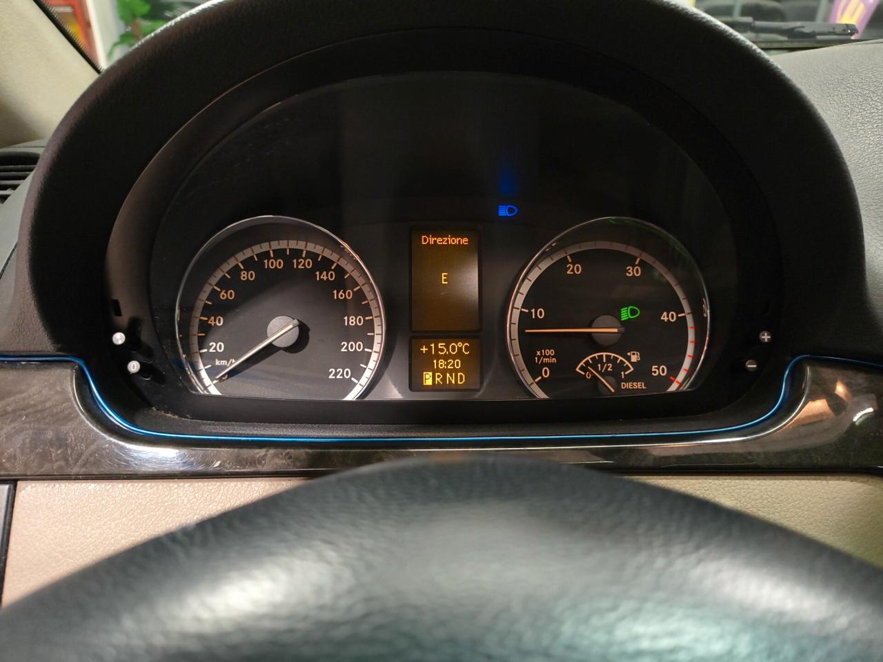 Mercedes-benz Viano 3.0 CDI komby long bi color