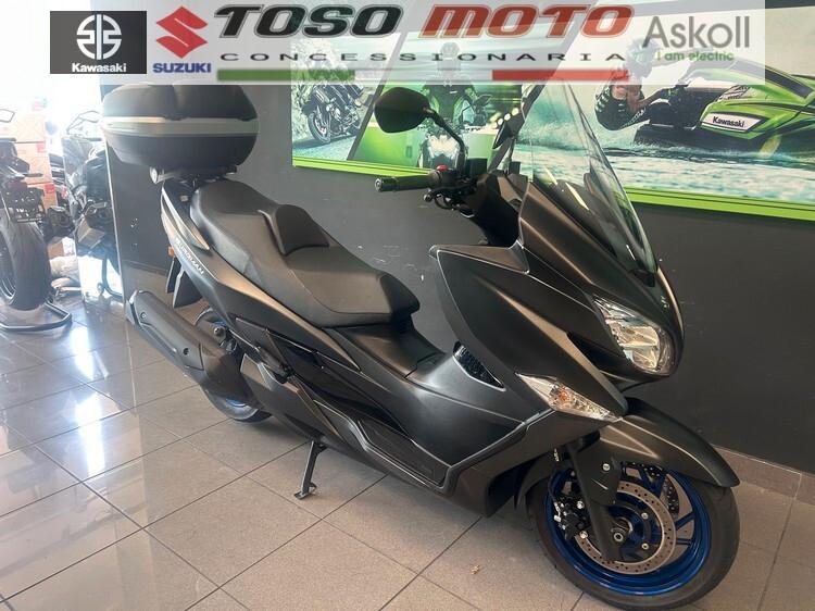 Suzuki Burgman AN 400