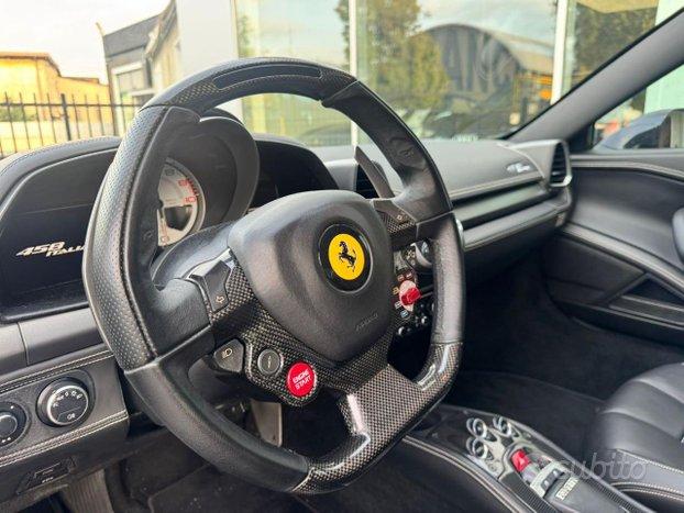 FERRARI 458 Italia DCT