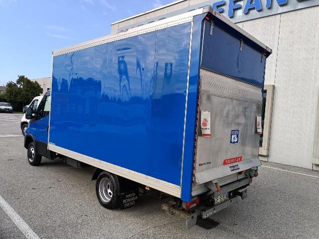 Iveco DAILY 35C16H BOX+SPONDA