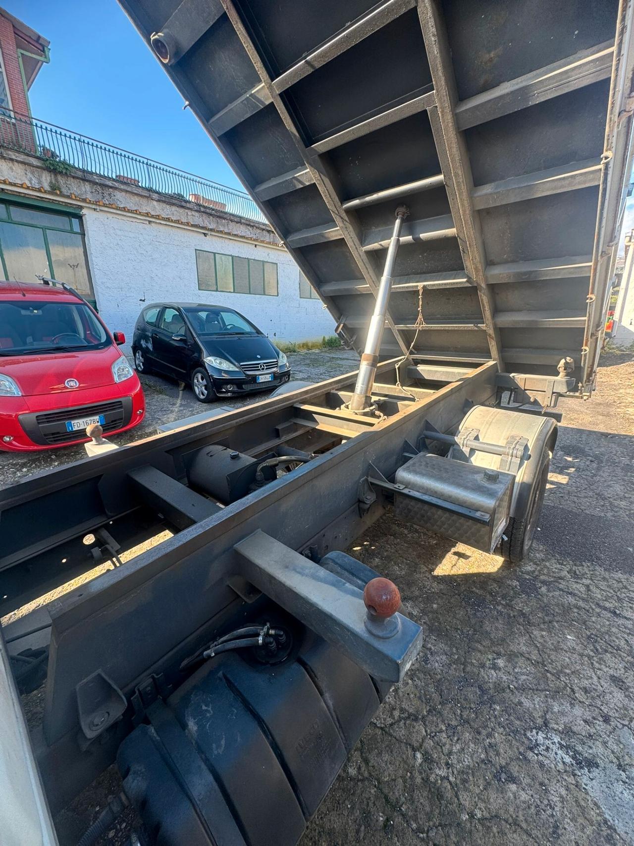 IVECO DAILY 35C13 2.8 TDI RIBALTABILE TRE LATERALI