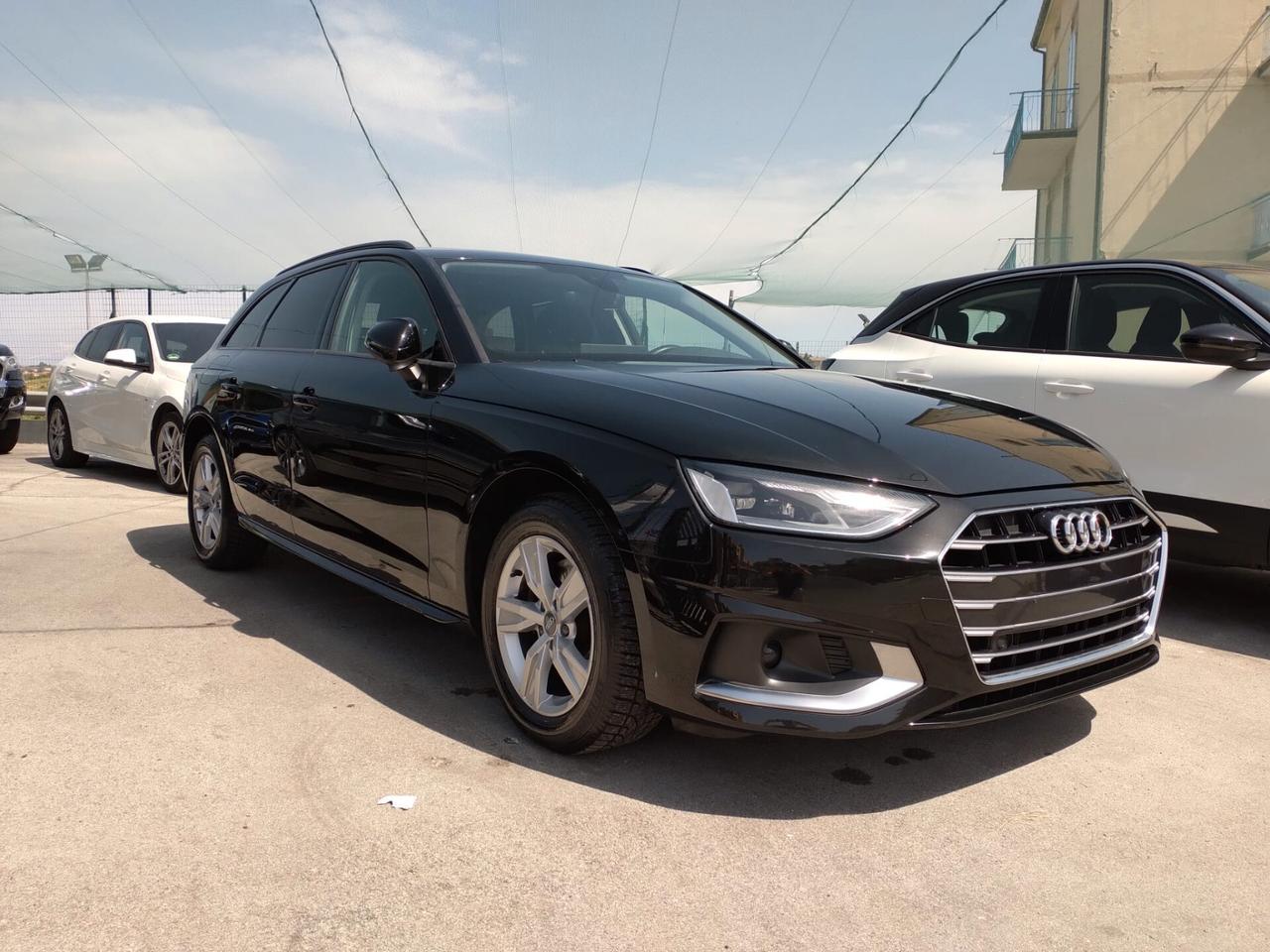 Audi A4 Avant 35 TDI/163 CV S tronic