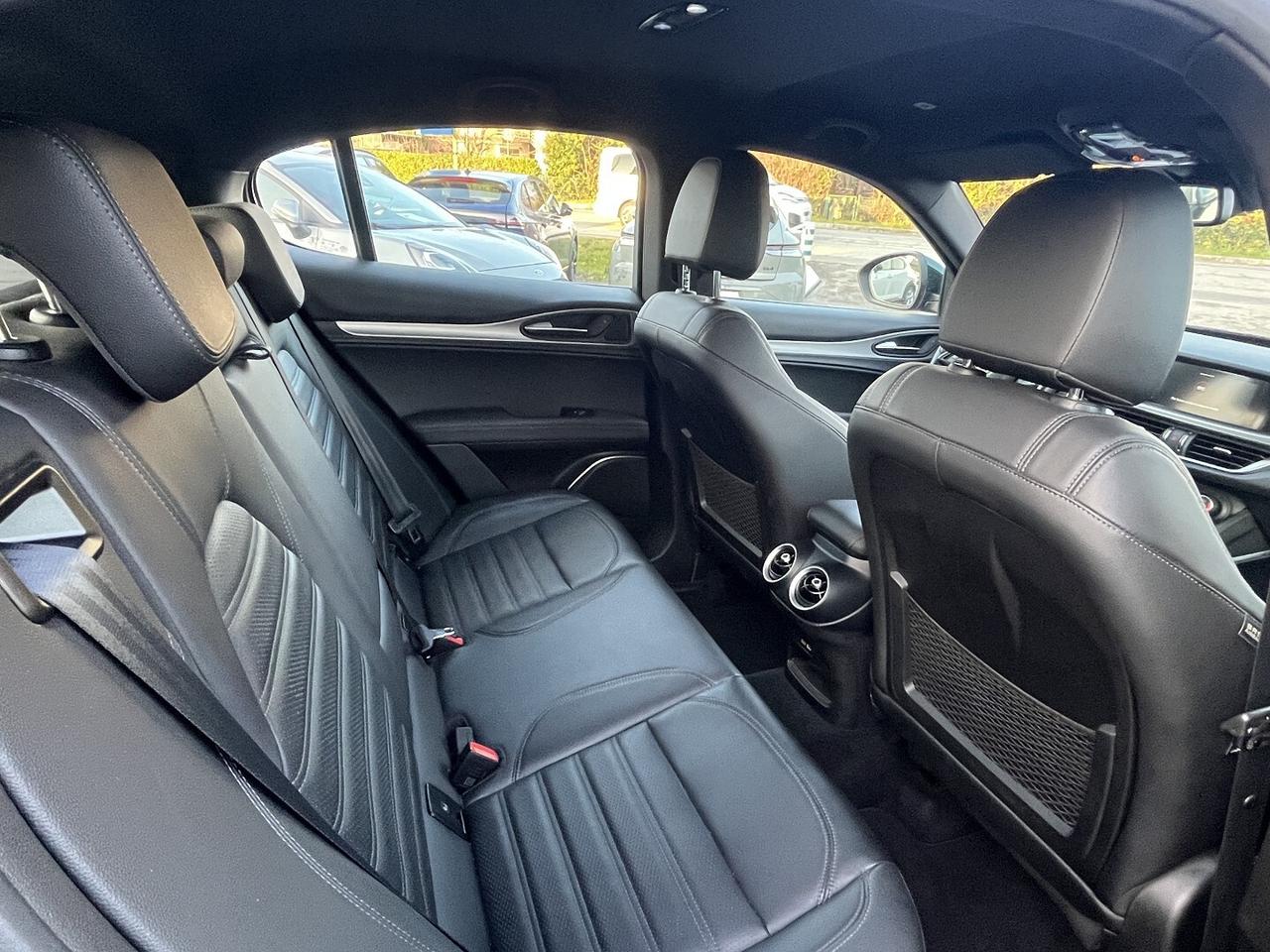 ALFA STELVIO 2200 JTD 210 CV 4X4 VELOCE