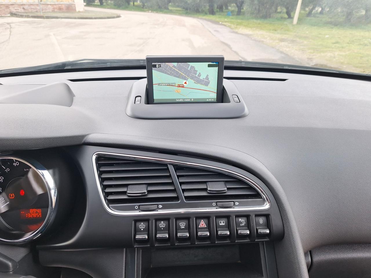 Peugeot 3008 BlueHDi 120 Allure TETTO NAVI