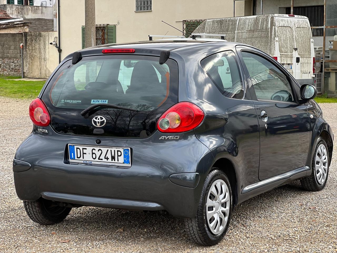 Toyota Aygo 1.0 12V VVT-i 3 porte Sol