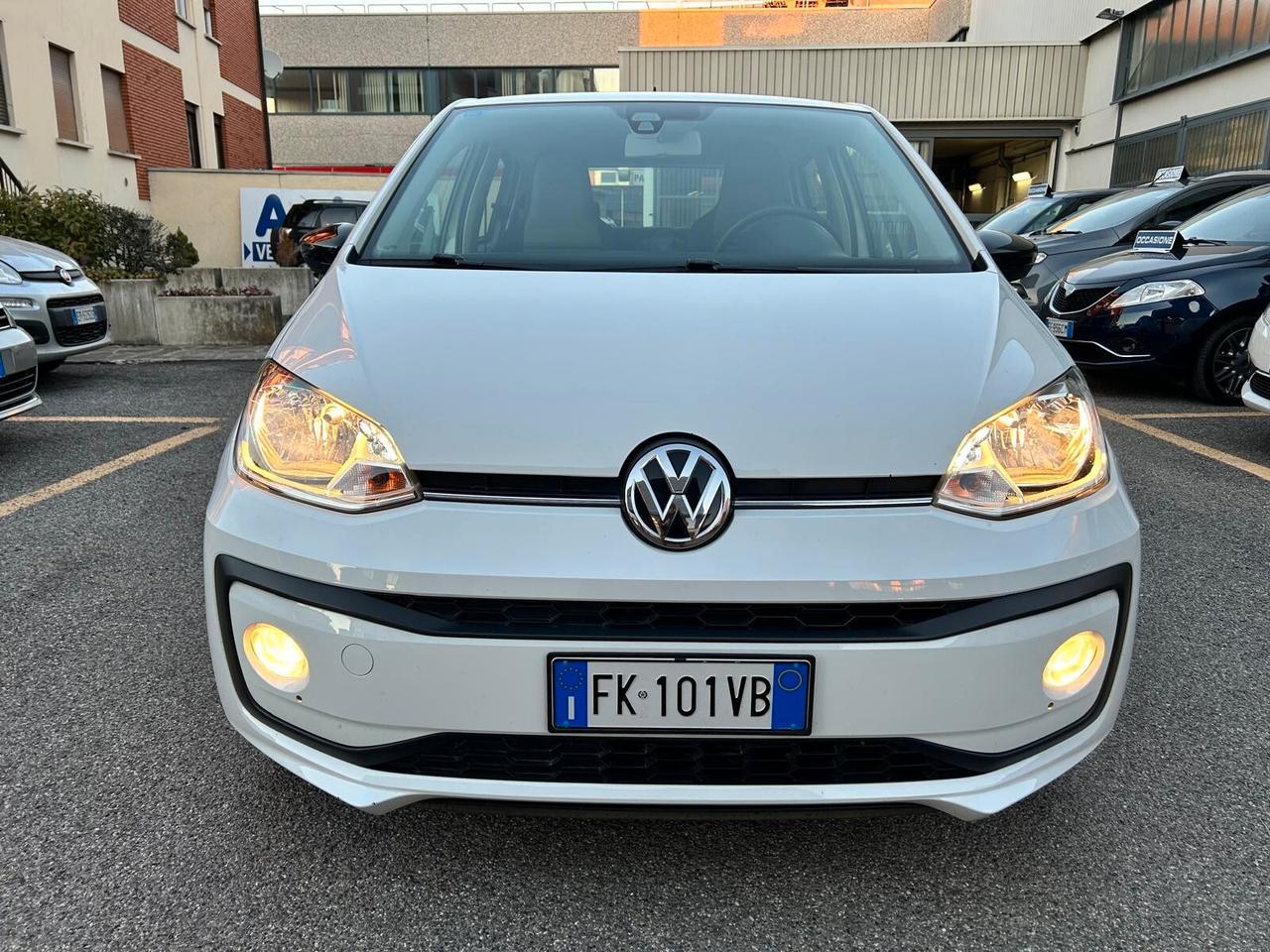 Volkswagen up! 1.0 5p. 60CV move up! *OK NEOPATENTATI*