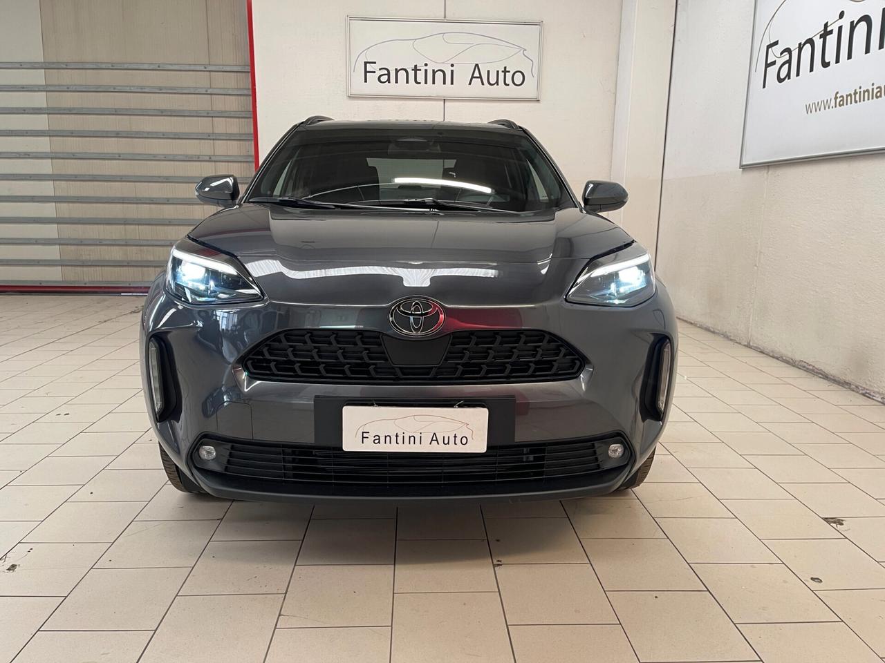 Toyota Yaris Cross Trend 1.5h fwd 130cv e-cvt-Ok Neopatentati-LEGGI SOTTO