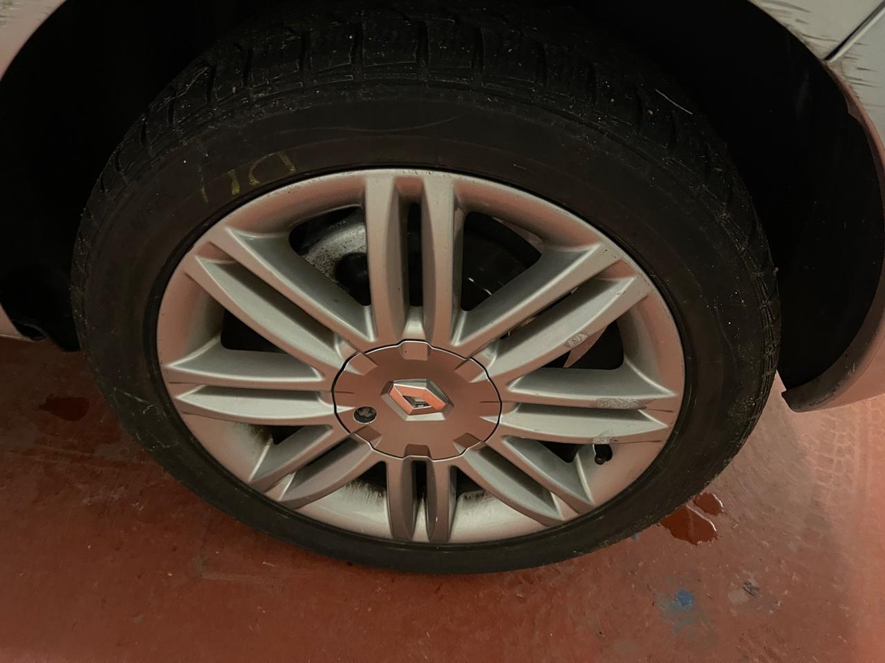 Renault Clio 1.2 16V 5 porte Dynamique