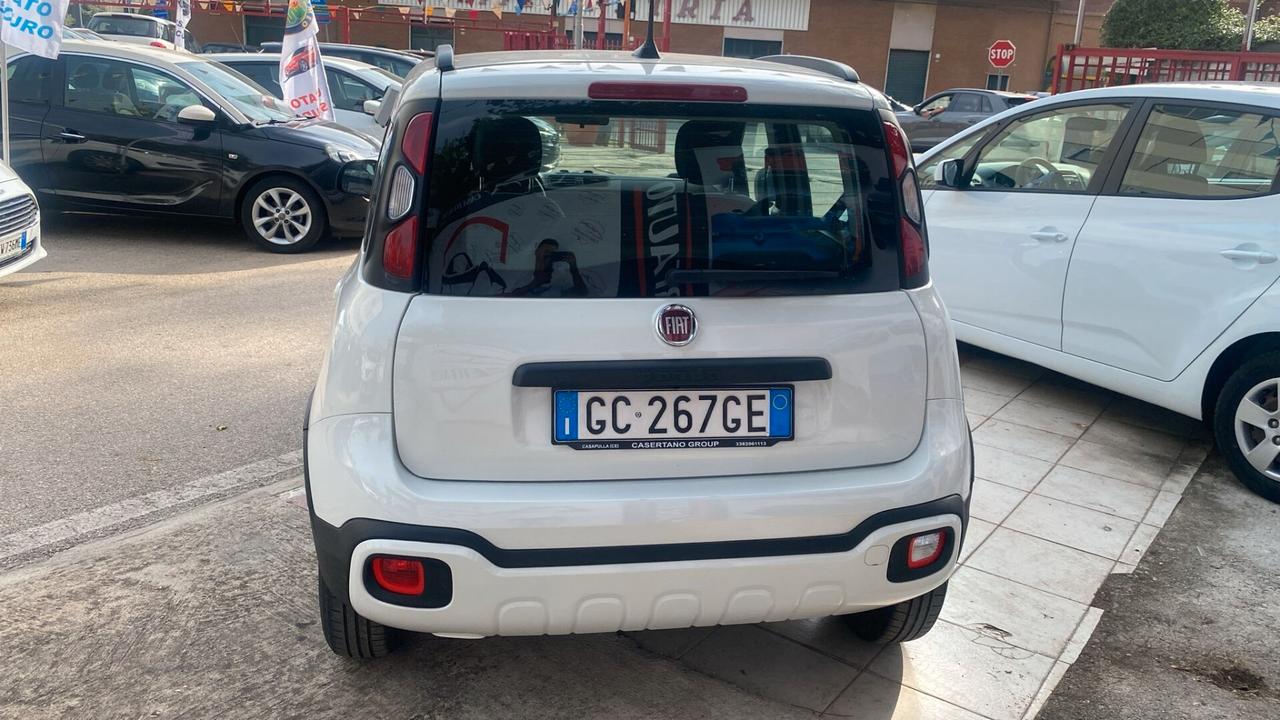 Fiat Panda 1.0 FireFly S&S Hybrid City Cross 4X4