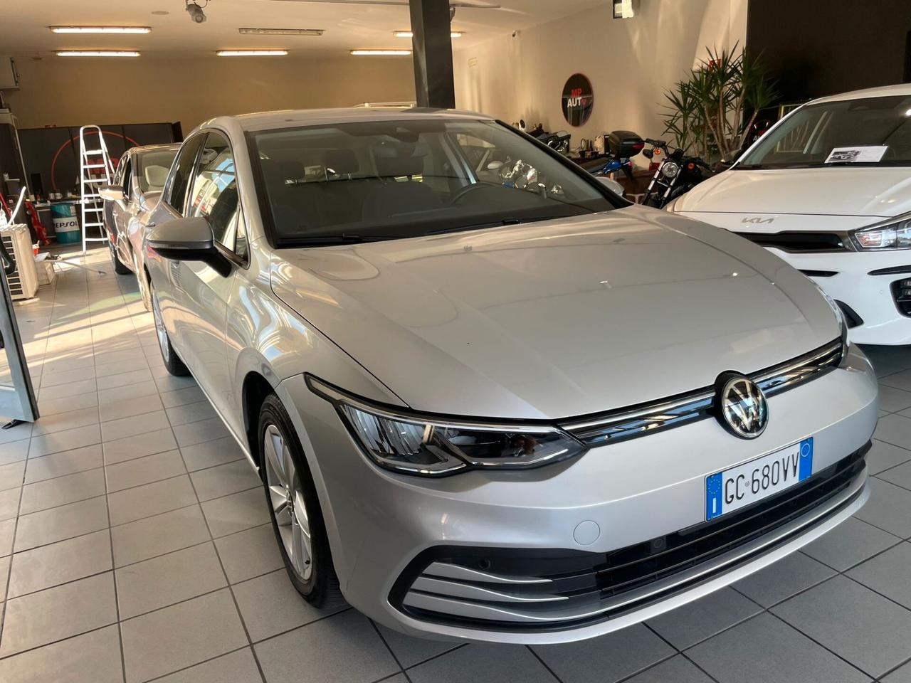 Volkswagen Golf 1.0 TSI EVO Life