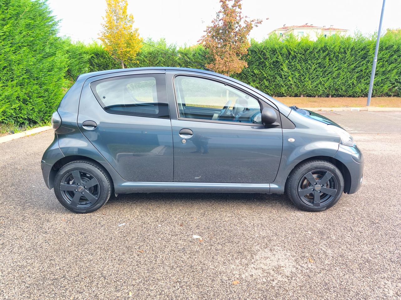 Toyota Aygo 1.0 NEOPATENTATI GARANZIA 12/24M