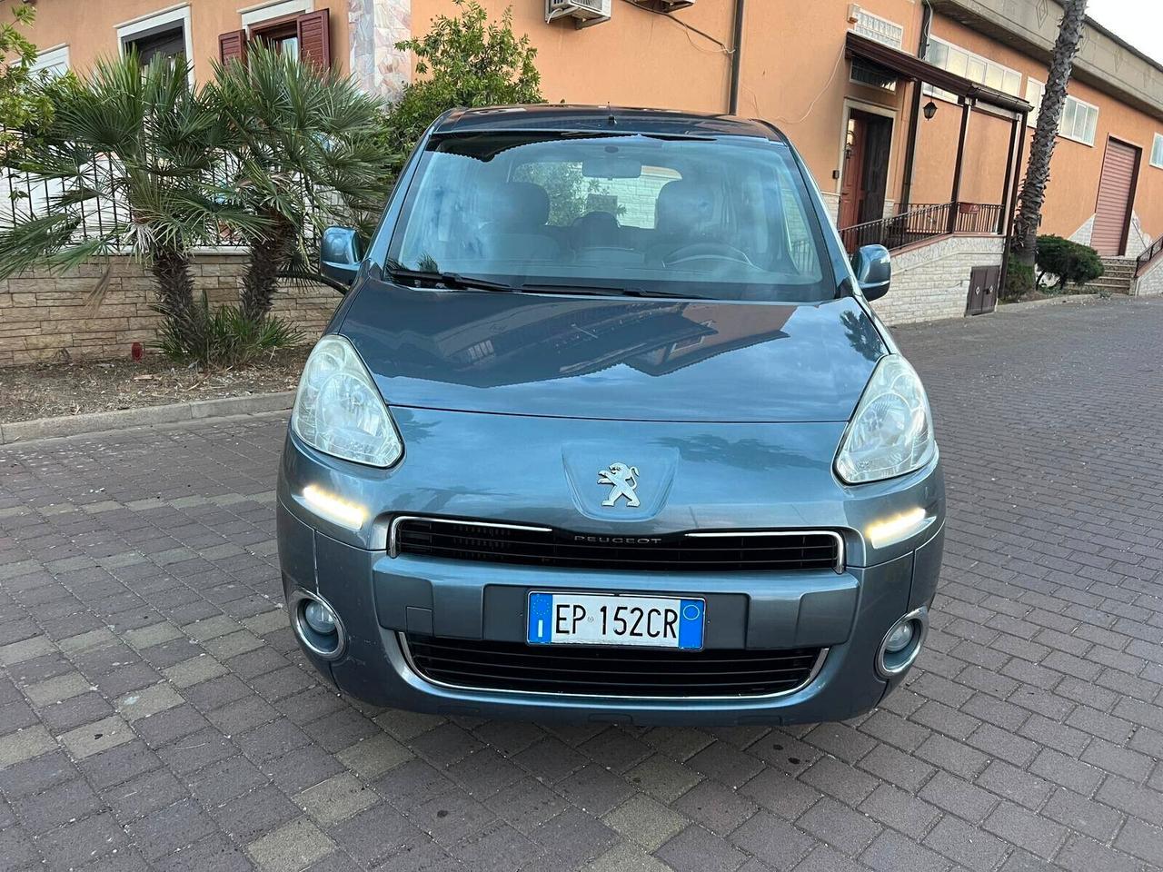 Peugeot Partner Tepee 1.6 HDi 115CV Active