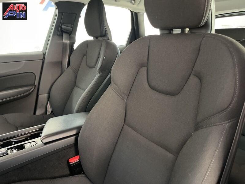 Volvo XC60 B4 (d) AWD Geartronic Business Hybrid