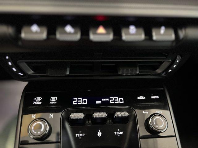 PORSCHE 911 Carrera 4 //TOTAL BLACK//