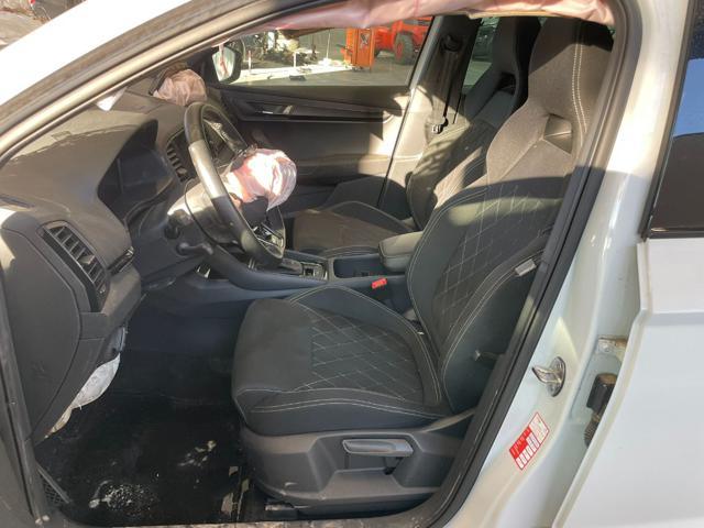 SKODA Karoq 2.0 TDI SCR 4x4 DSG SPORTLINE