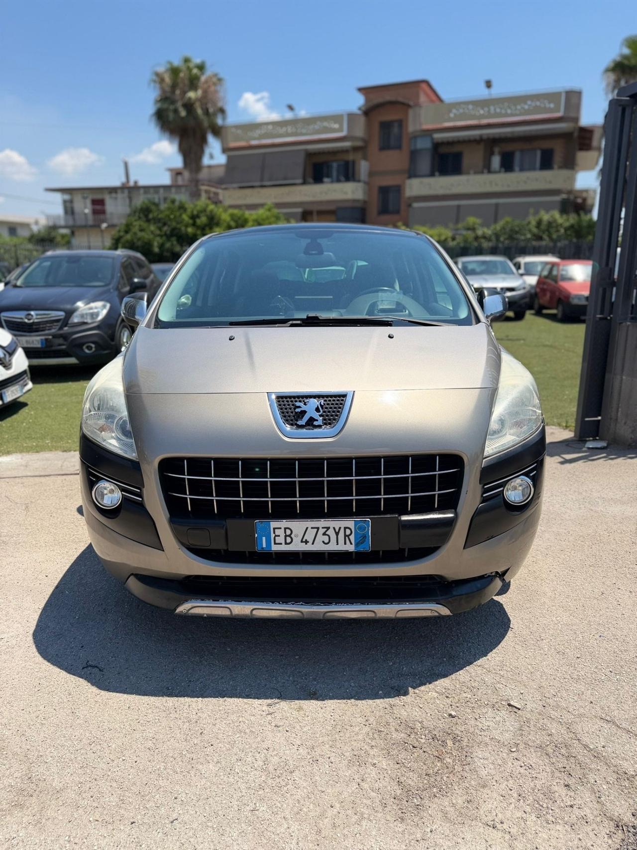Peugeot 3008 1.6 e-HDi 112CV cambio robotizzato S.&S. Premium