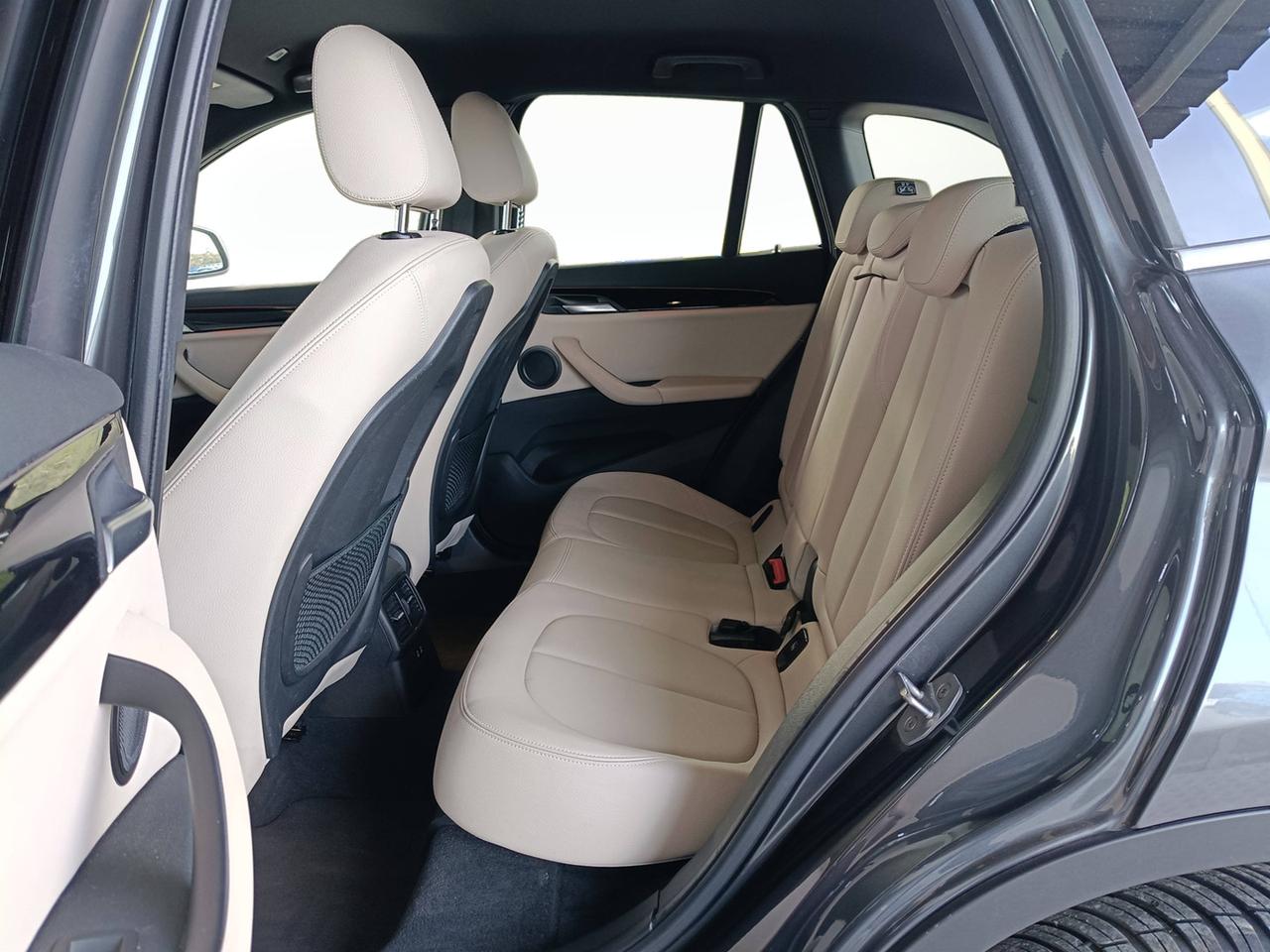 BMW X1 F48 - X1 sdrive18d xLine auto my18