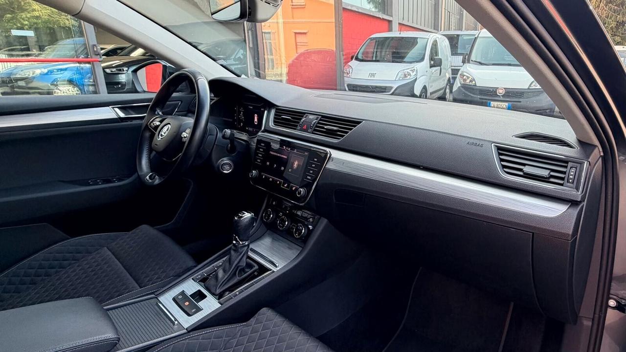 Skoda Superb 2.0 TDI EVO 200 CV SCR DSG Wagon 4x4 Laurin&Klement