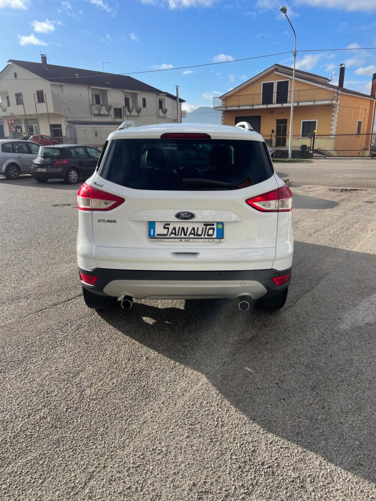 Ford Kuga 2.0 TDCI 4WD automatico Titanium garanzia