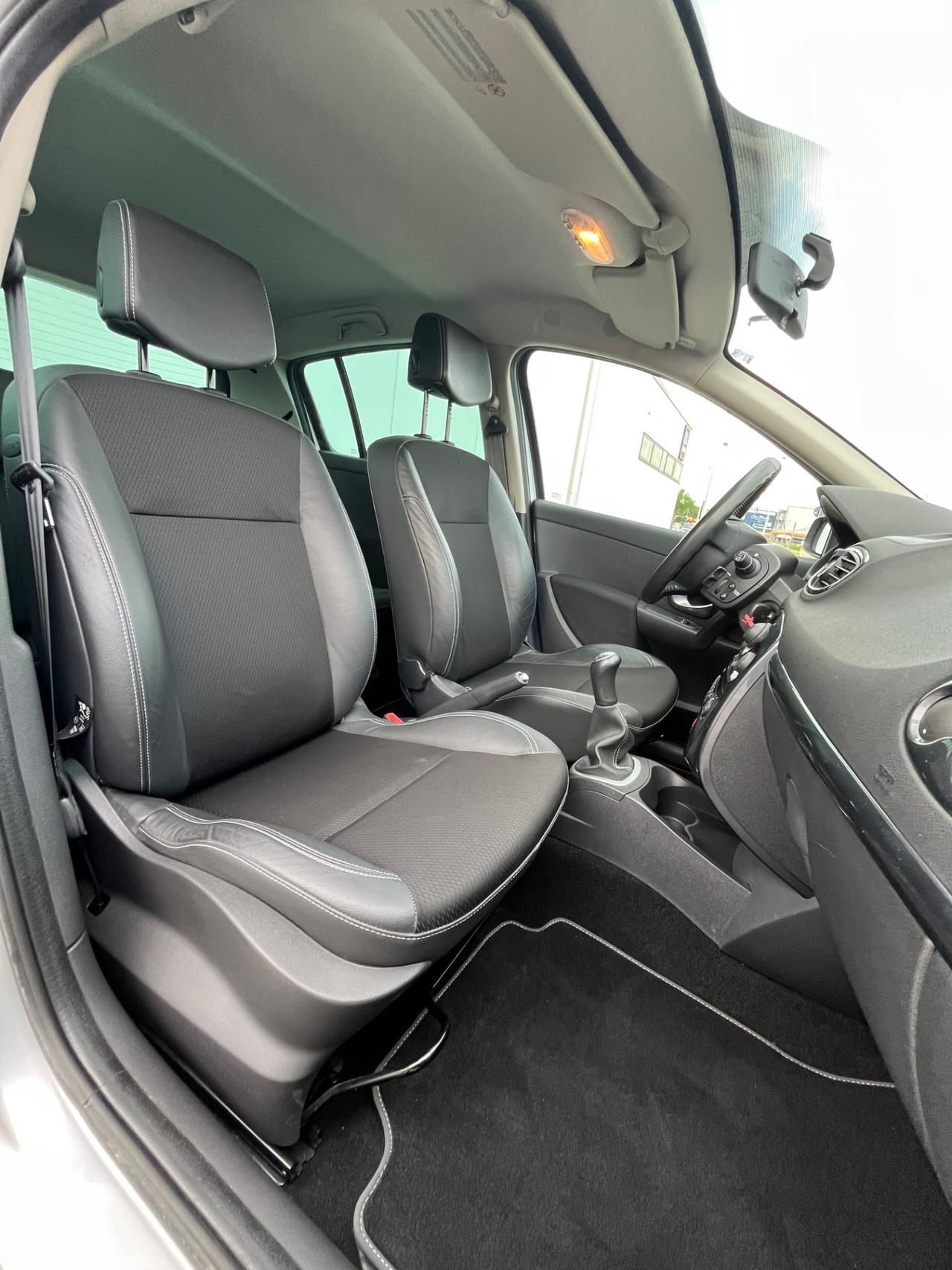 Renault Clio 1.2 16V 5 porte Le Iene