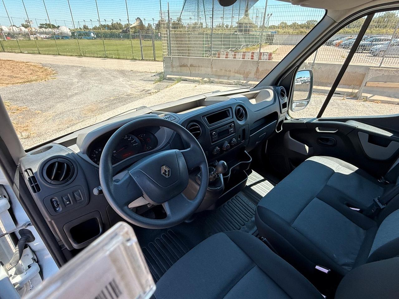 Renault Master 2.3 dCi (130 CV) L2H2 MM35