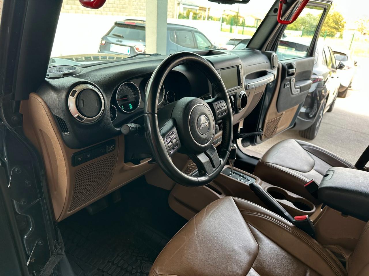 Jeep Wrangler Unlimited 3.6 V6 Rubicon JK auto GPL
