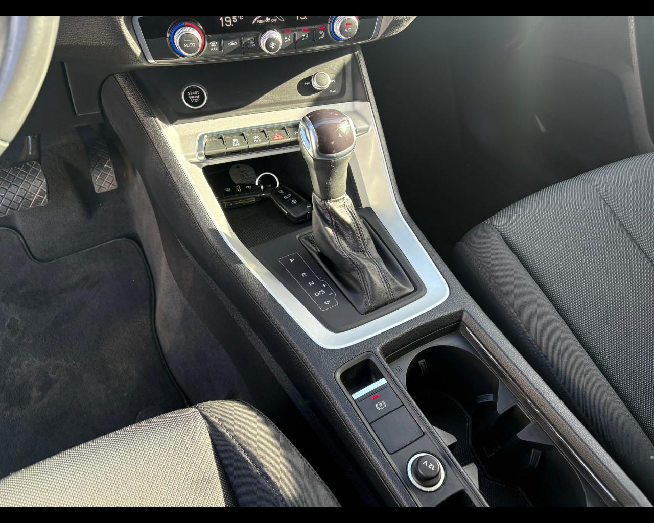 AUDI Q3 2ª serie - Q3 35 TDI S tronic Business