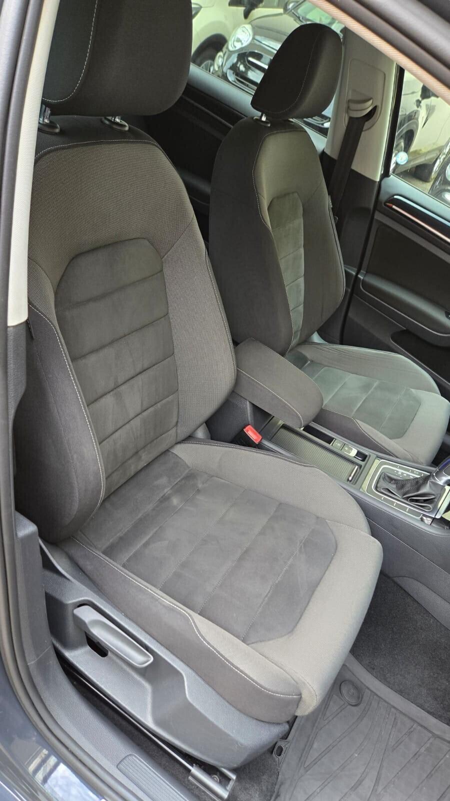Volkswagen Golf 7.5 R-Line 1.6 TDI 115CV DSG Highl