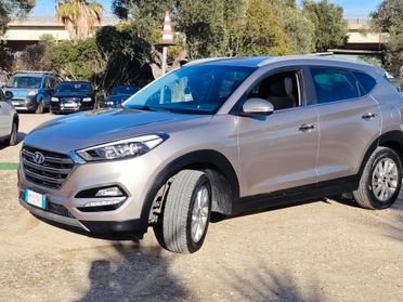 Hyundai Tucson 2017 - 1.7 crdi camb.aut. lb automobili