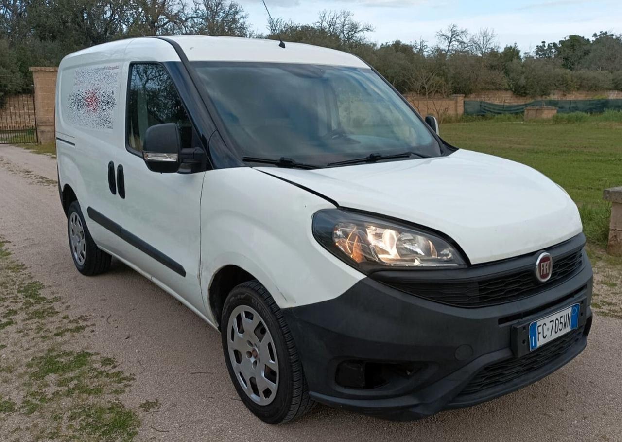 Fiat Doblo Doblò 1.4 T-Jet 16V Natural Power Lounge