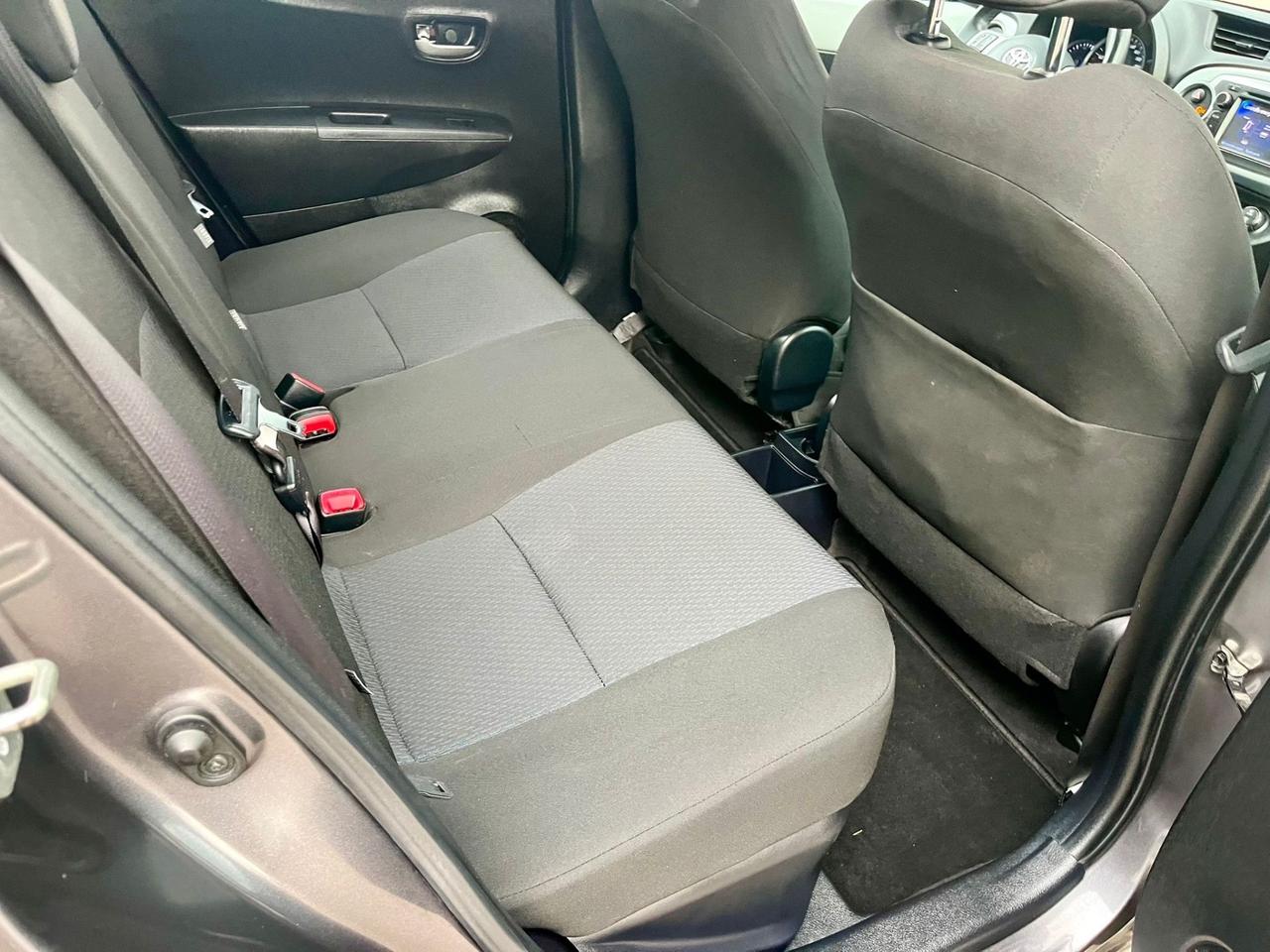 Toyota Yaris 1.5 Hybrid 2014 131.000km perfetta