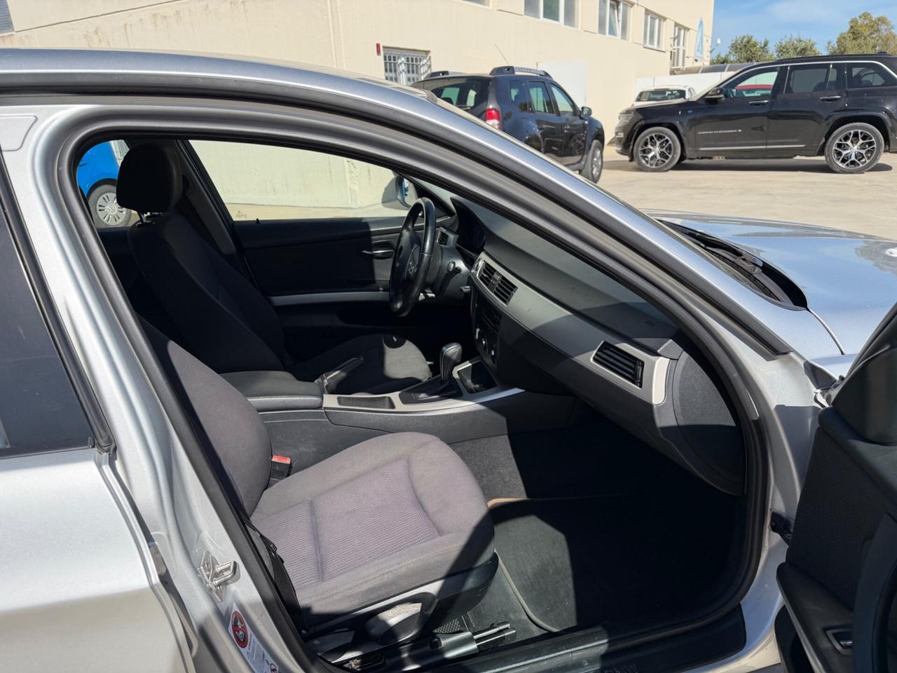 Bmw 318d cat Touring Attiva 2011