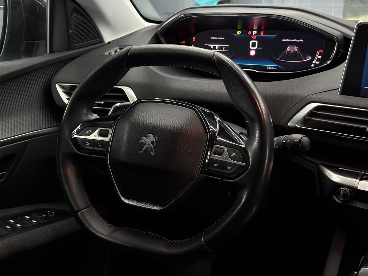 Peugeot 3008 BlueHDi 130 S&S EAT8 Active Pack