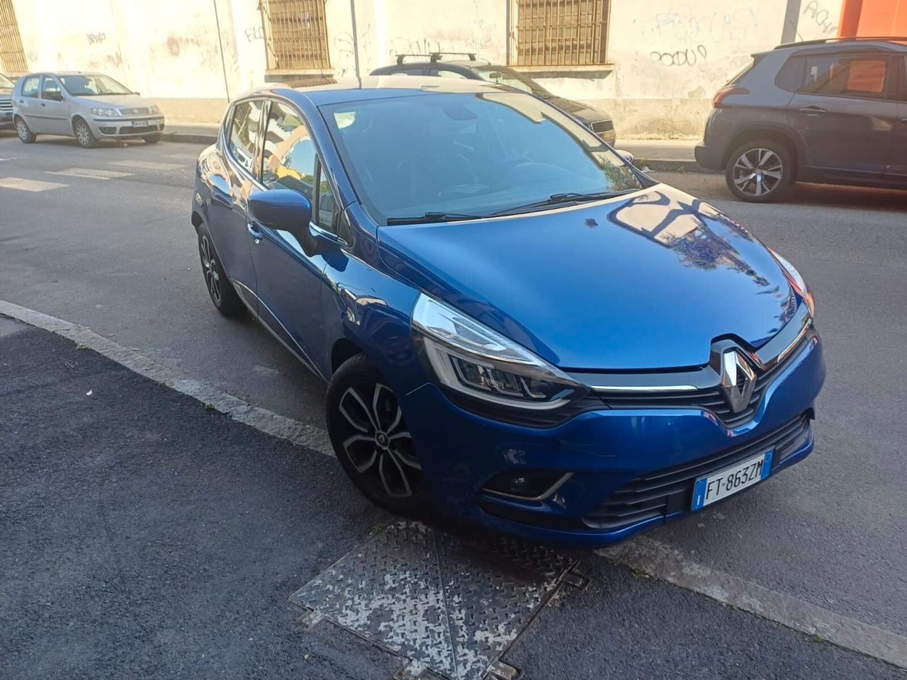 Renault Clio dCi 8V 90 CV 5 porte Moschino Zen