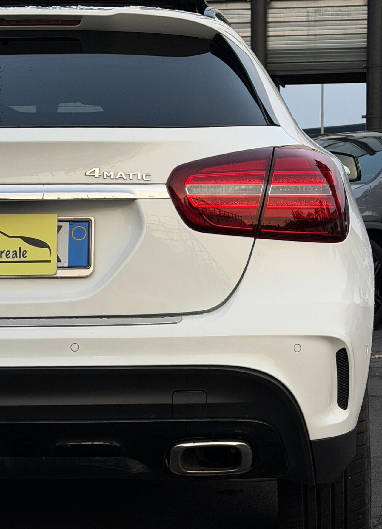 MERCEDES GLA 200D PREMIUM AMG NIGHT EDITION 136CV