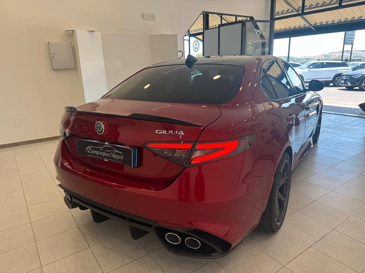 Alfa Romeo Giulia 2.9 V6 Bi-Turbo Quadrifoglio solo 6.000km
