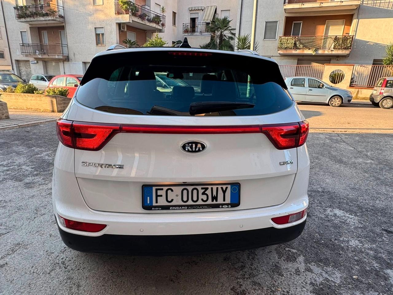 KIA SPORTAGE 1.7 CRDI 115 CV TETTO+CERCHI+RETROCAMERA