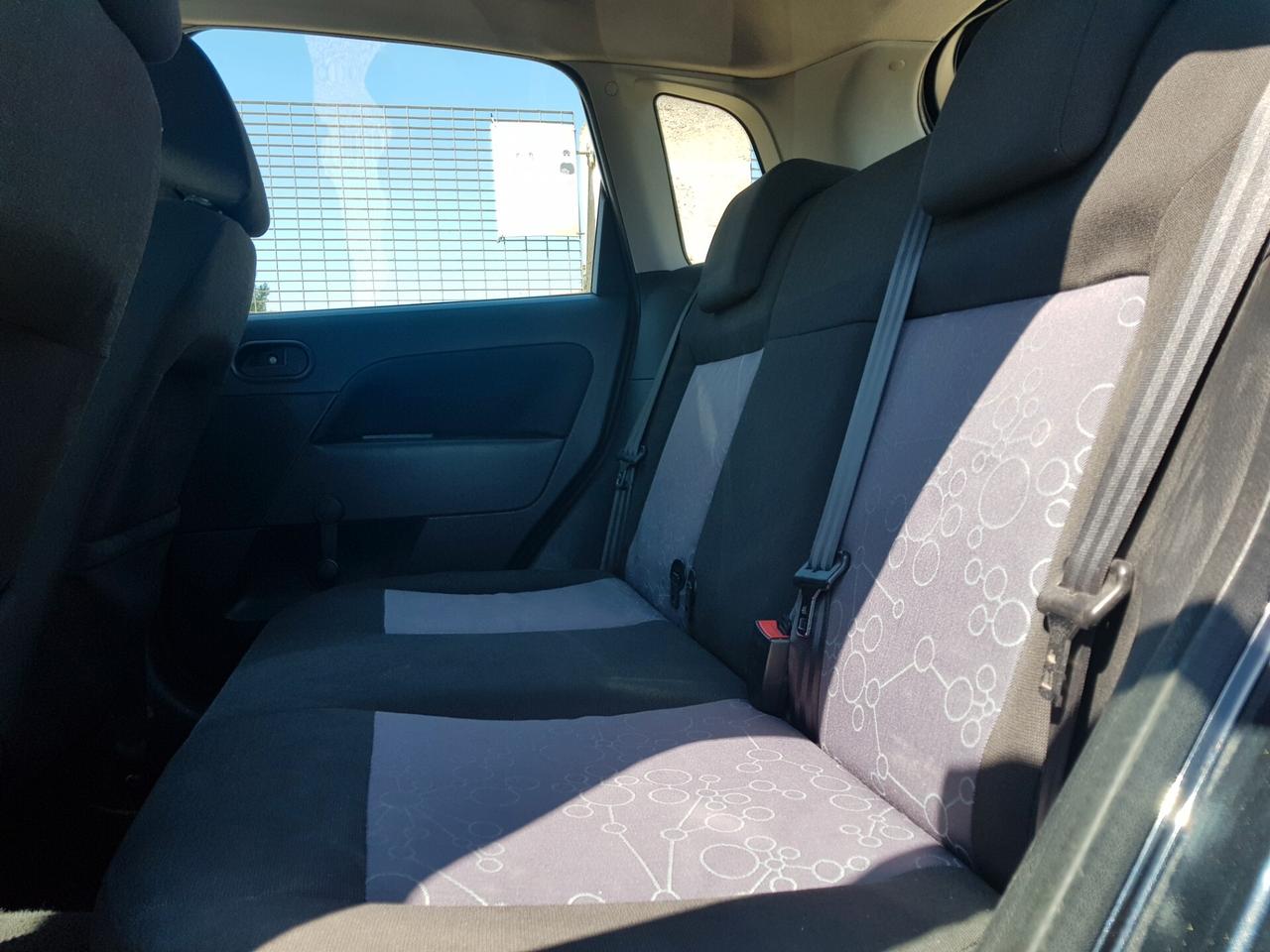 Ford Fiesta 1.4 Tdci 70cv Clima Cerchi 5p.