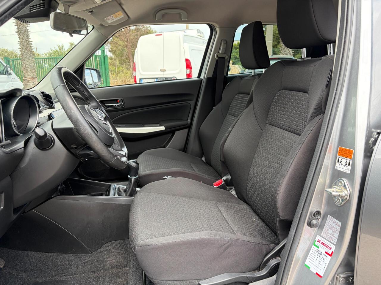 Suzuki Swift 1.2 Hybrid Top
