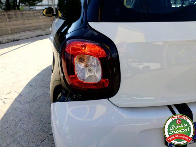 SMART ForFour 70 1.0 Passion