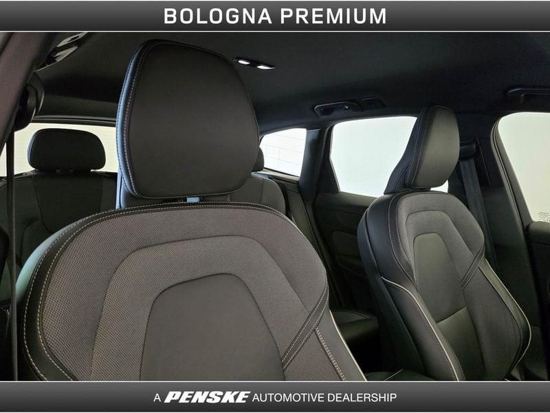 Volvo XC60 XC60 B4 (d) Geartronic R-design