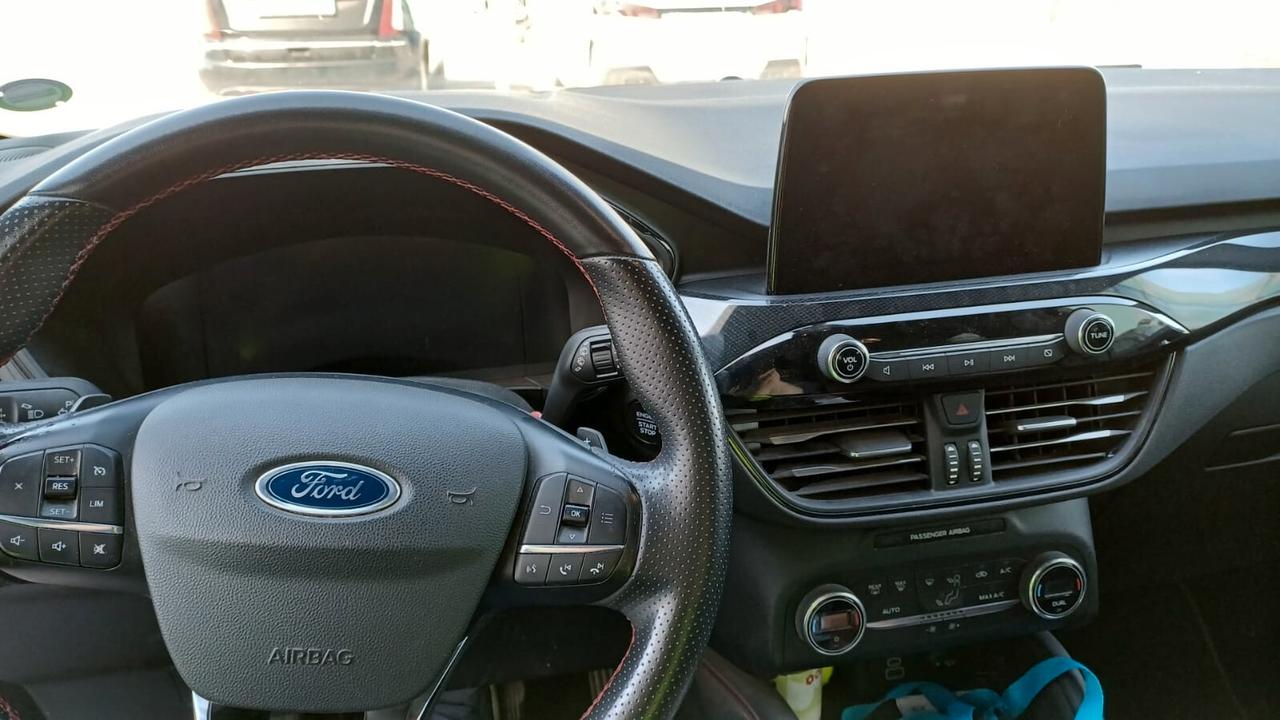 Ford Kuga 1.5 ST-Line Design