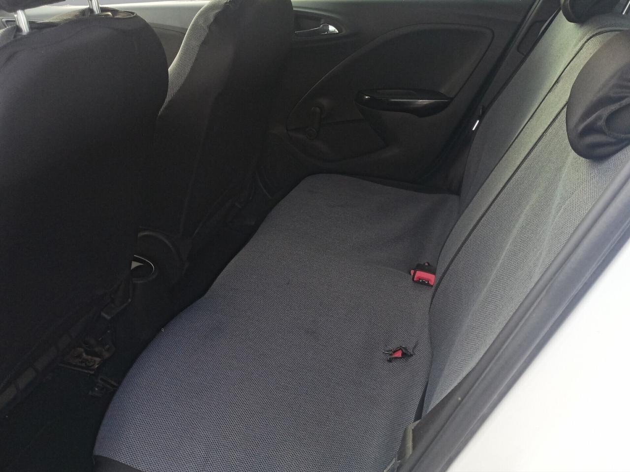 Opel Corsa 1.3 CDTI Coupé Black Edition