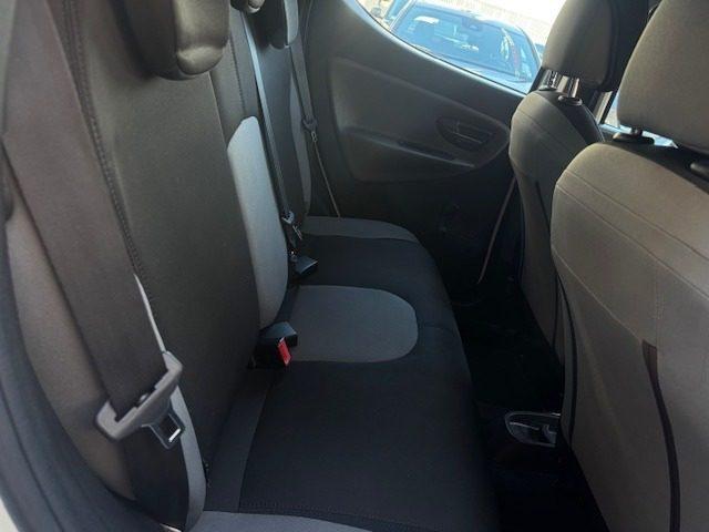 LANCIA Ypsilon 1.2 69 CV 5 porte GPL Ecochic Silver