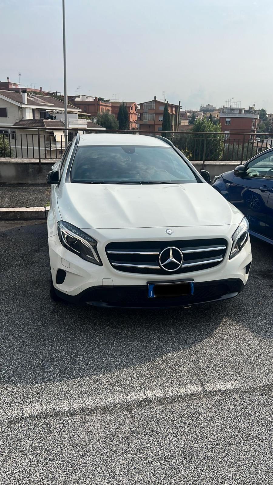 Mercedes-benz GLA 200 CDI Automatic 4Matic Premium