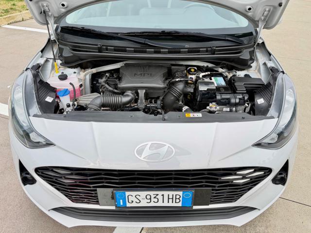 HYUNDAI i10 1.0 MPI AUTOMATICA CONNECTLINE+VIRTUAL+NAVI+PDC
