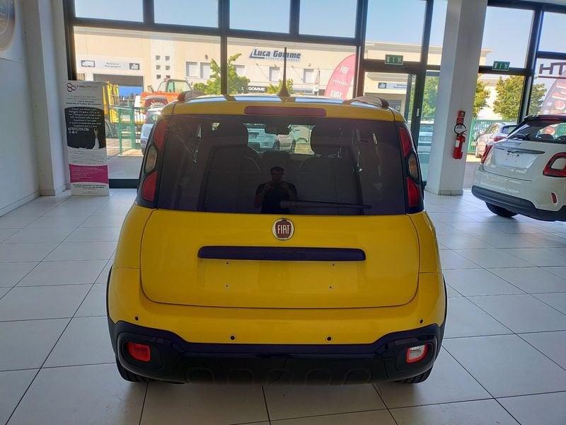 FIAT Panda 1.0 FireFly S&S Hybrid Pandina NUOVA