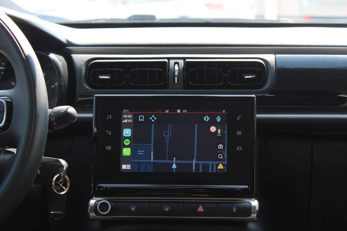 Citroen C3 1.2 puretech Feel Pack s&s 83cv con CarPlay